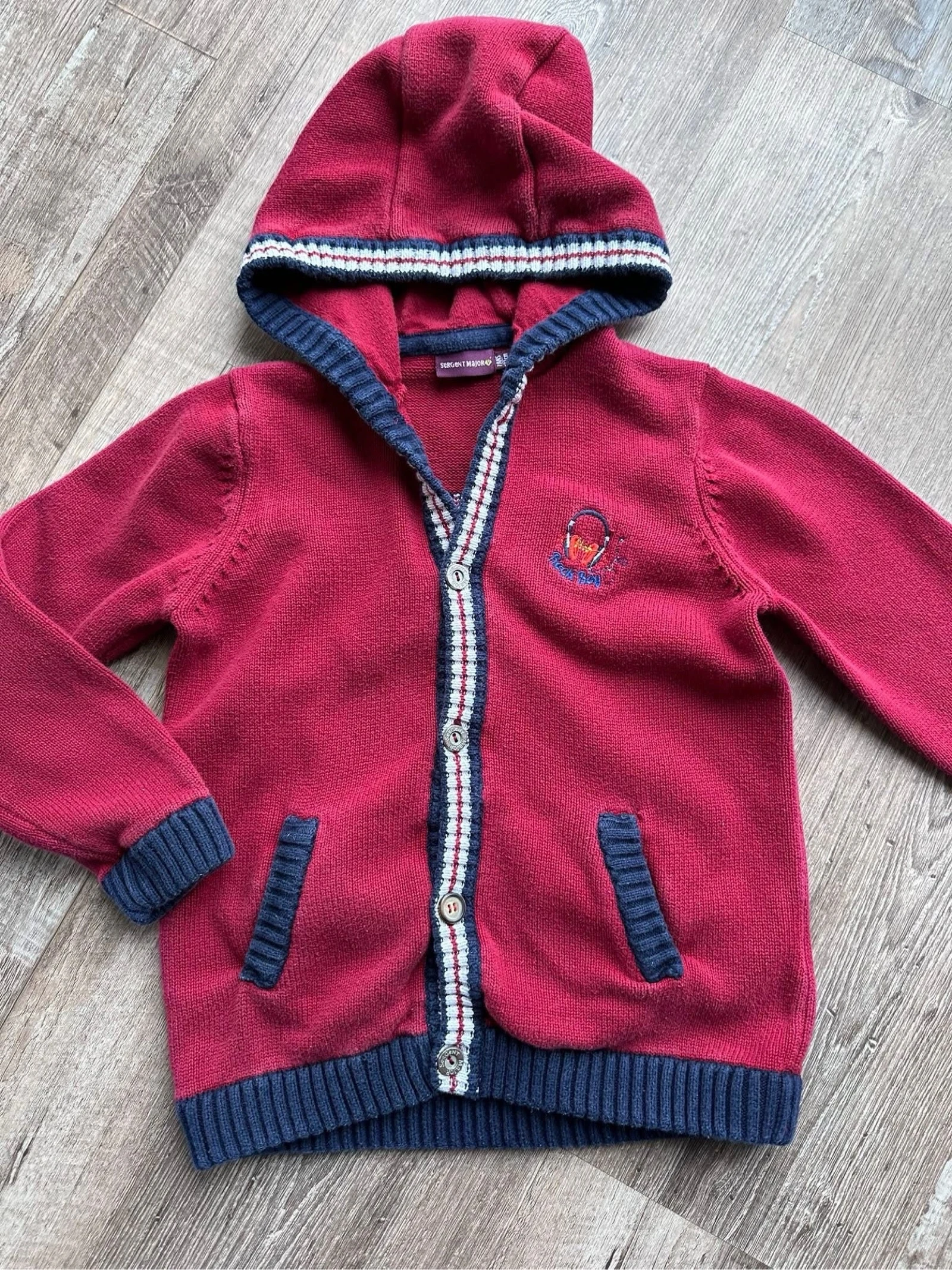 Gilet à capuche Sergent Major – 7 ans (122 cm) – Très bon état